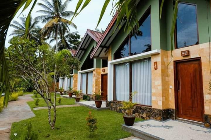 Hotel The Hamlet Kuta  Exterior foto